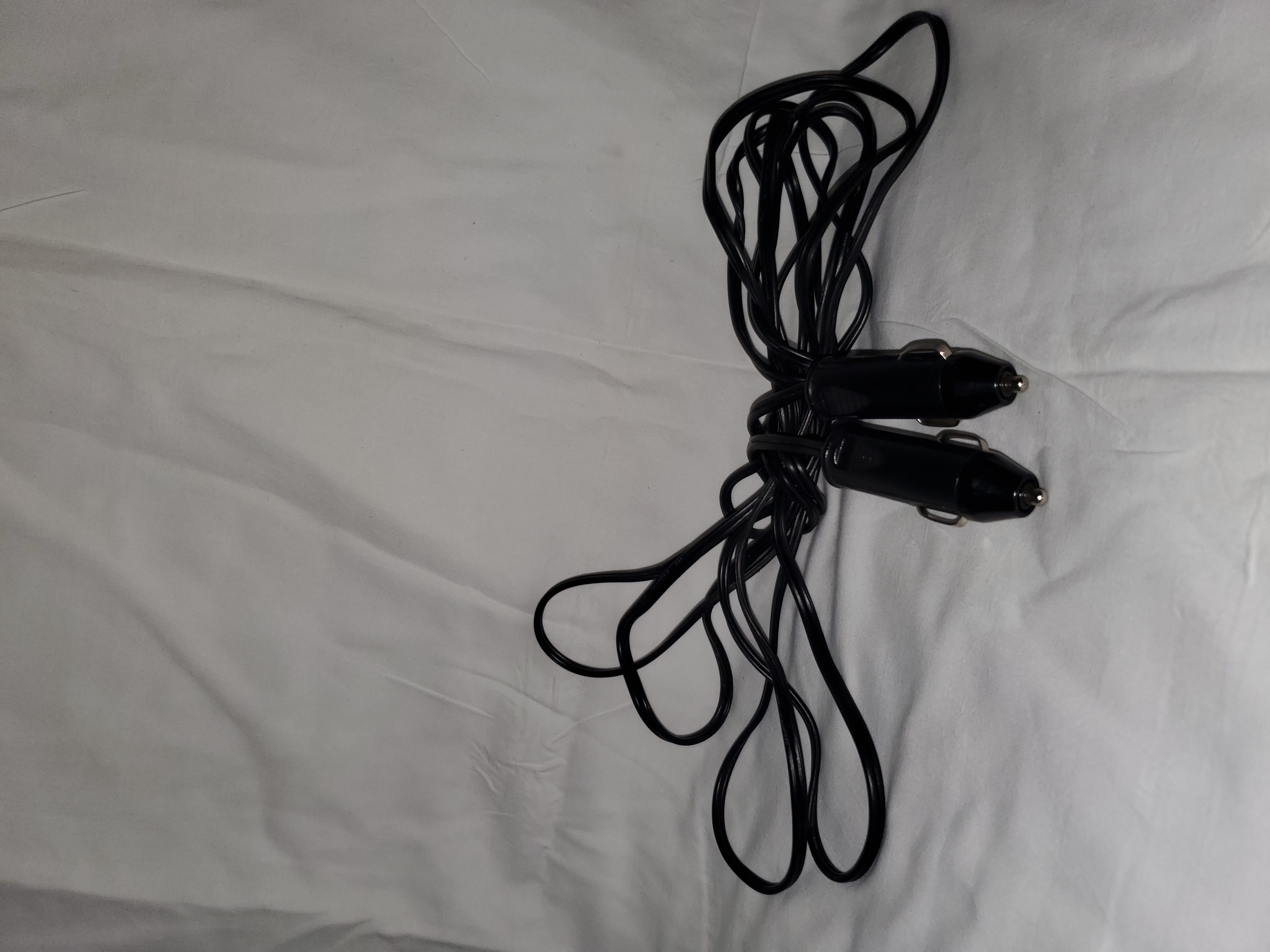 Kab Kouran 12V pou Machin